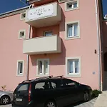 Rosina Рогозница