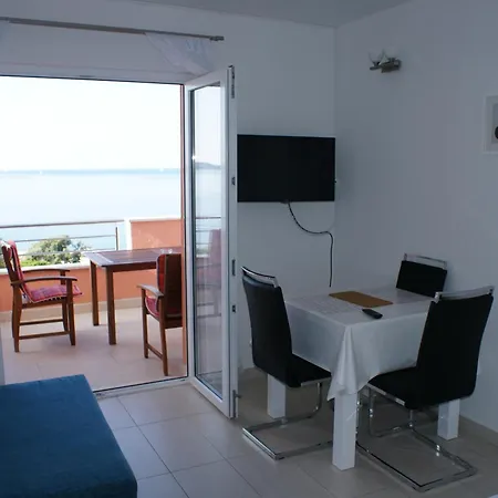 Apartment Rosina *