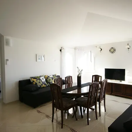 Rosina Lejlighed Rogoznica (Sibenik-Knin)
