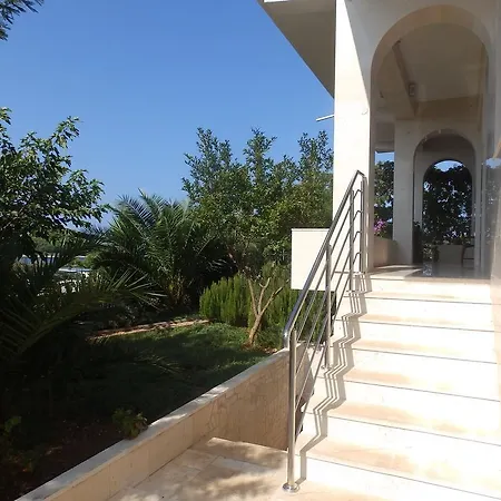 Rosina * Rogoznica (Sibenik-Knin)