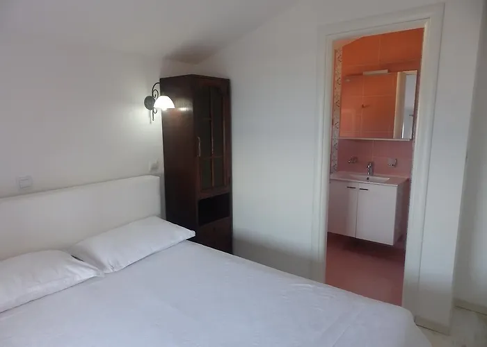 Rosina Rogoznica (Sibenik-Knin)